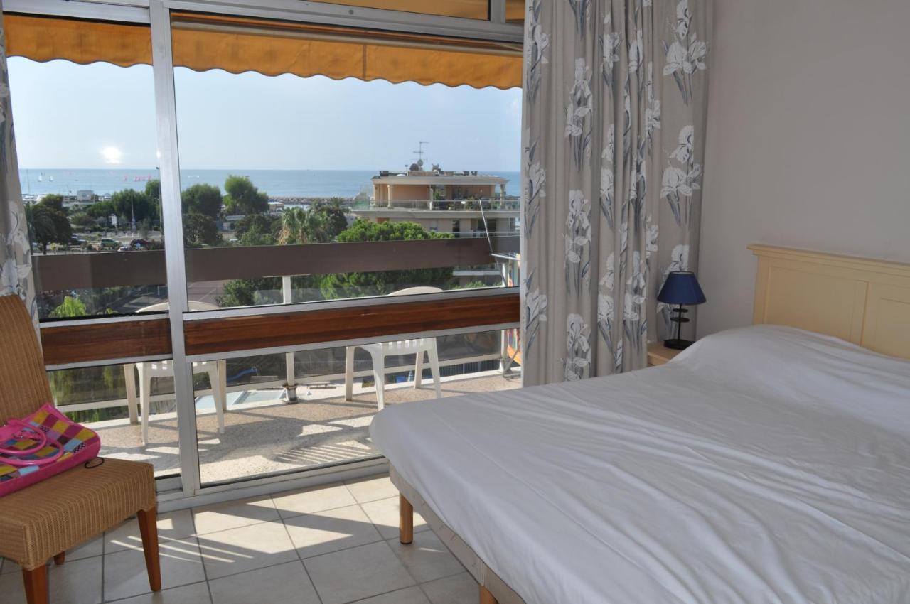 Inter-Residences Heliotel Marine Saint-Laurent-du-Var Zewnętrze zdjęcie