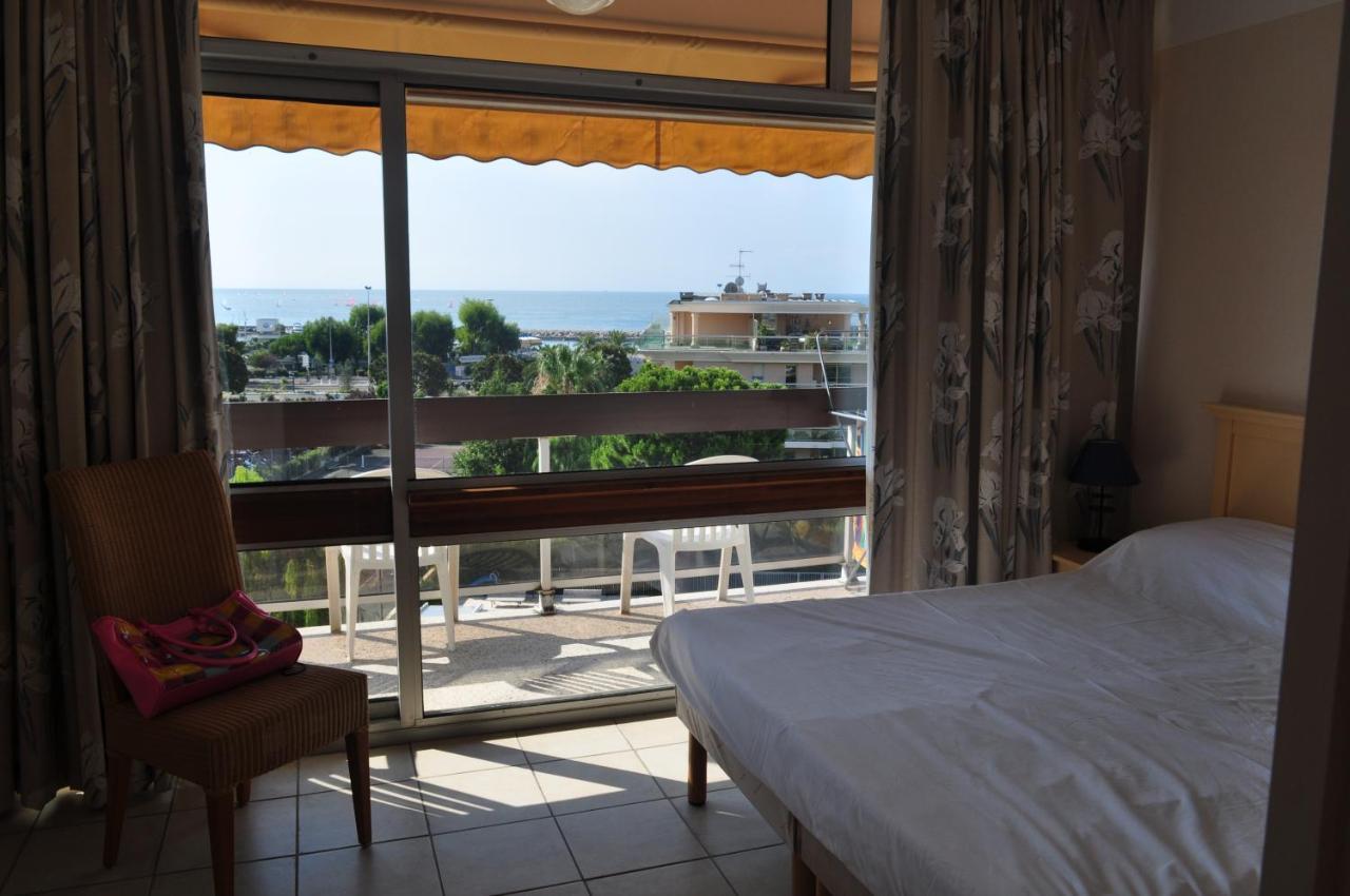 Inter-Residences Heliotel Marine Saint-Laurent-du-Var Zewnętrze zdjęcie